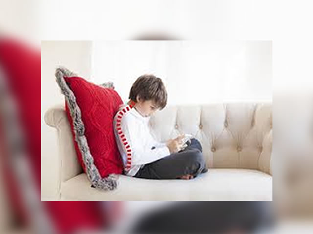 Çocuklarda Skolyoz Patolojileri - Omurga Eğriliği